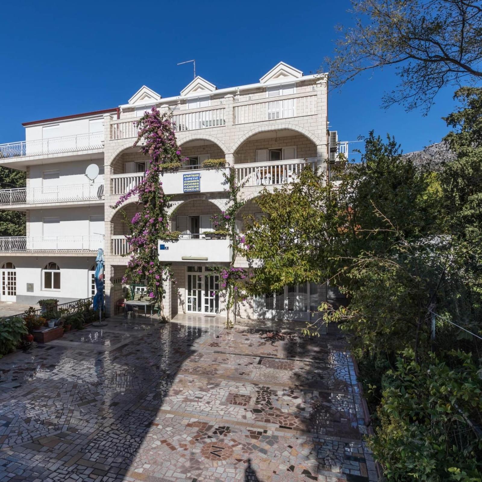 Apartments Dino Kaštela Buitenkant foto